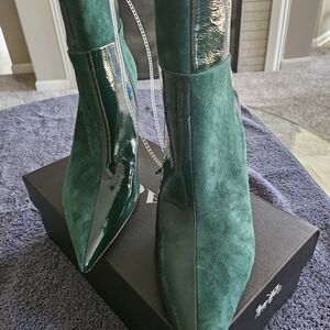 Harrison Two-Deep Green Leaf Suede/Patent Leather Ankle Boots (Size 9.5M)
